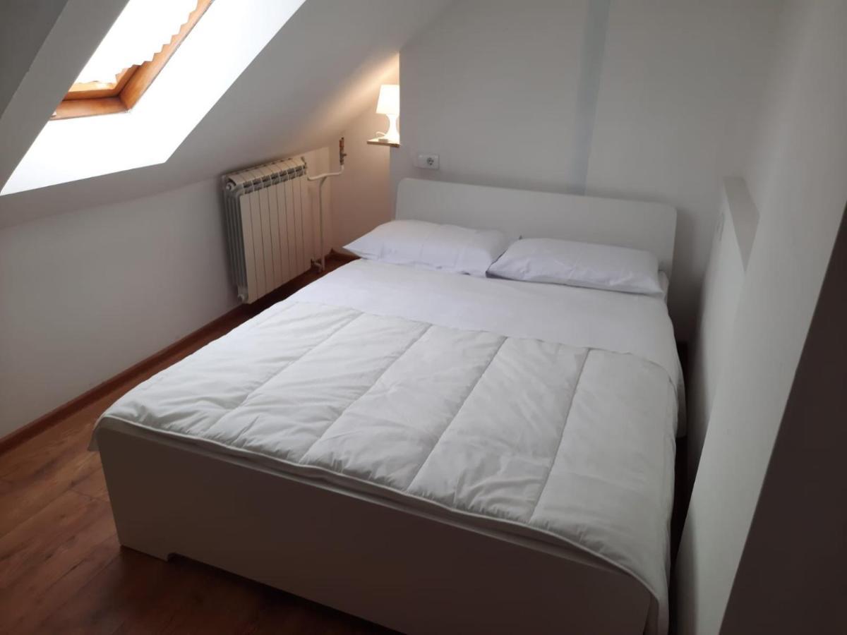 New Generation Hostel Prague Center Екстер'єр фото