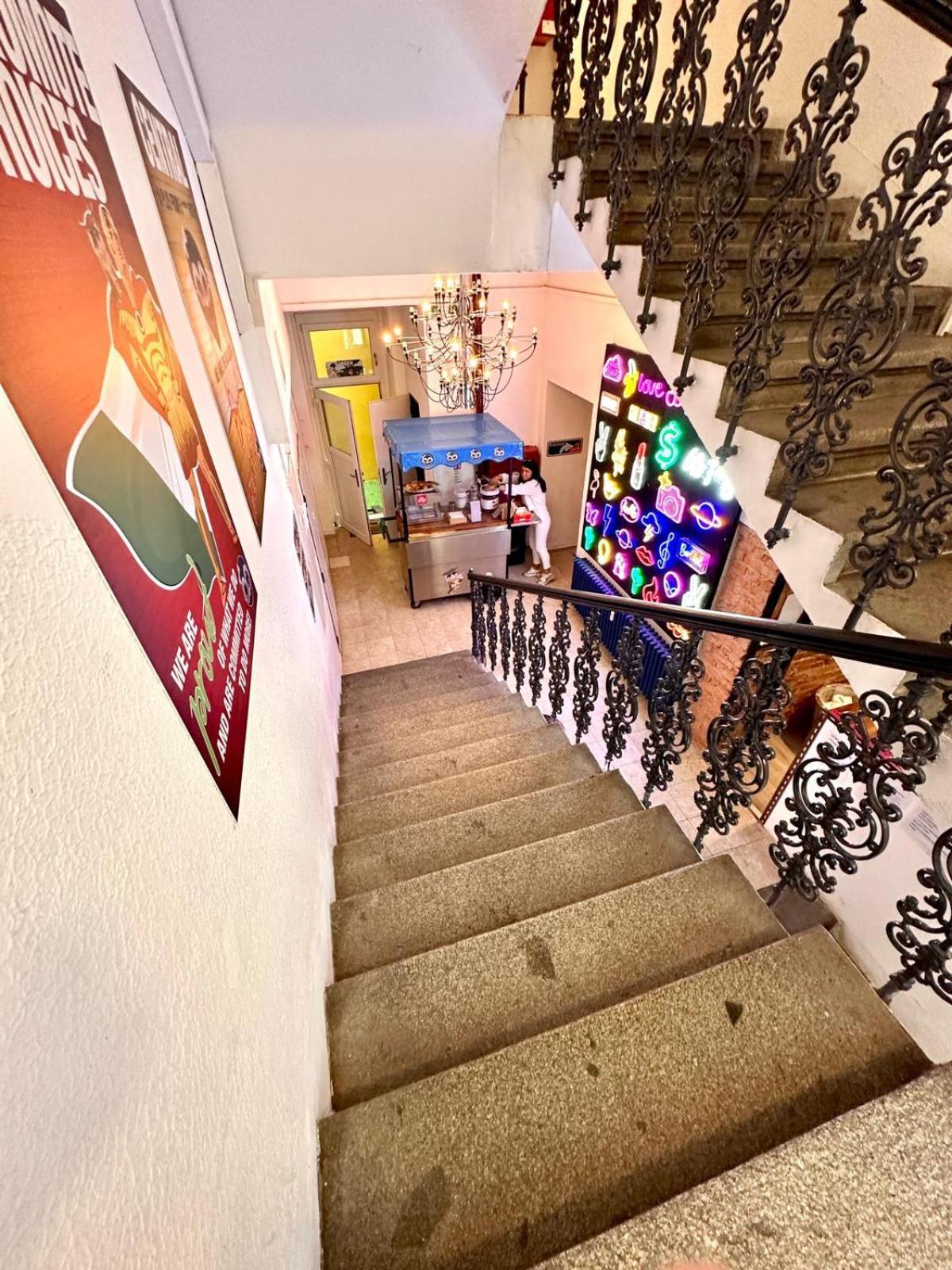 New Generation Hostel Prague Center Екстер'єр фото